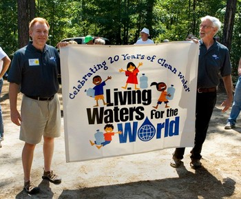 LWW executive director Steve Young (left) and founder Wil Howie