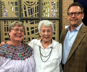 Recipient of Whitworth University’s 2015 Alumni Mind and Heart Award, Leslie Vogel (left), with her brother Paul Vogel and their mother, Eugenia “Gene” Vogel.