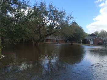Flood waters continue to rise at the Northminster Presbyterian Church, Pearl River, La.