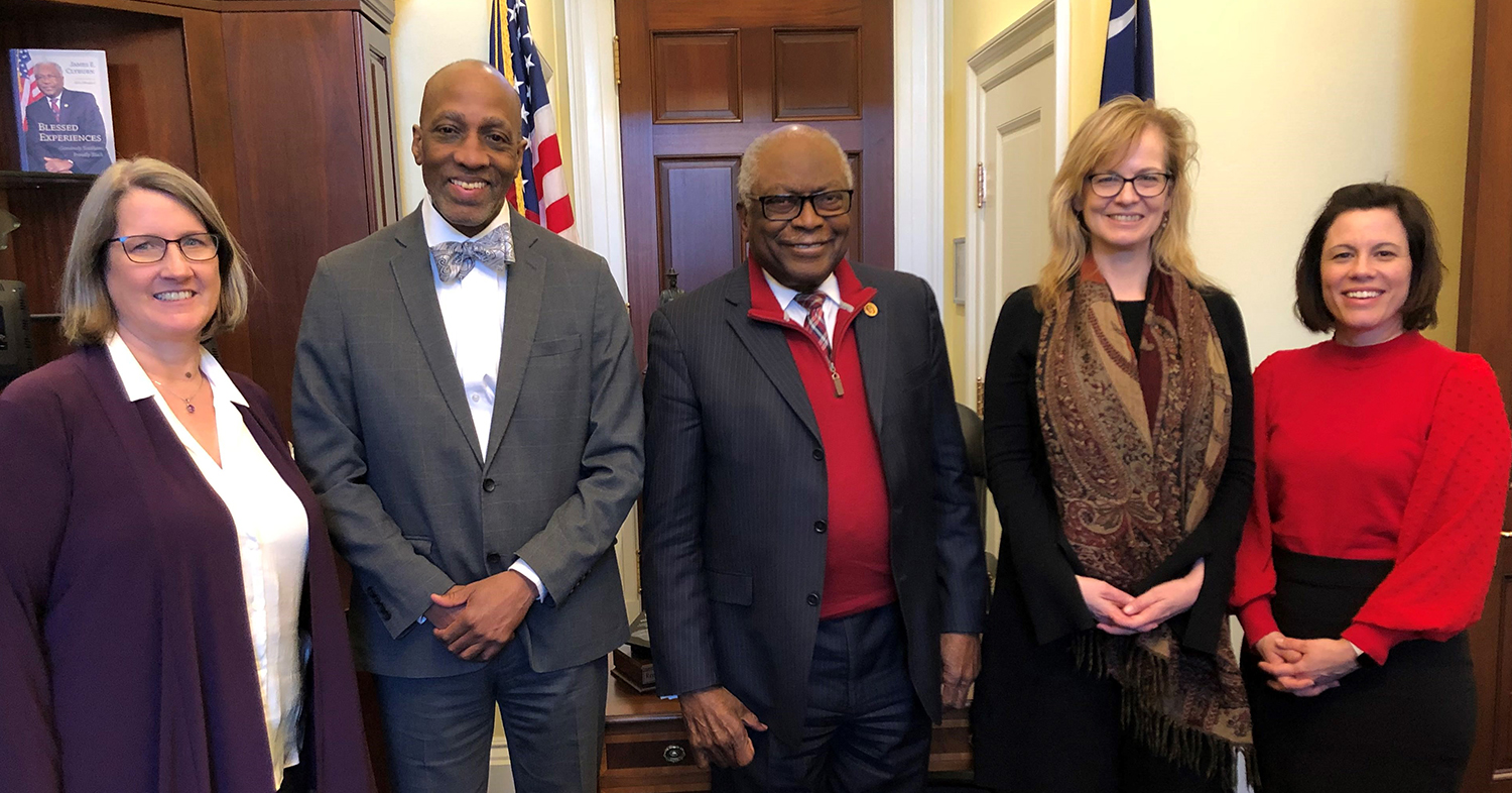 PC(USA) visitors to the office of Rep. James Clyburn (center), 2023. Photo by Brunhilda Williams-Curington.