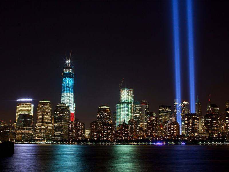 Tribute in Light memorial next to the new One World Trade (2012). Photo by Anthony Quintano 