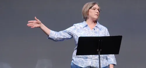 Rev. Stephanie Anthony preaching Synod School