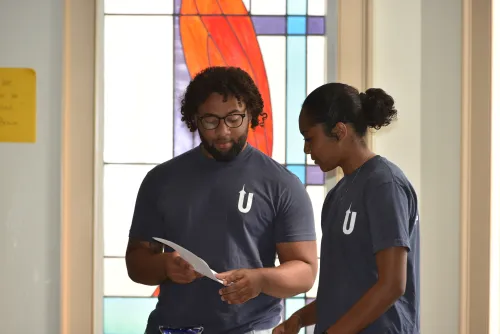 Presbyterian College students, Cade Wright and Saniya Chesney, serve as worship leaders at the inaugural UKirk Leadership Retreat, Aug 13-15. (Photo by Beth Waltemath)