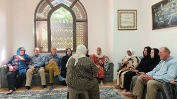 Group learning at Grand Mosque Visitor Center