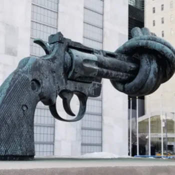 “Non Violence” by Carl Fredrik Reuterswärd, exhibited at the United Nations. (Photo by Rich Copley)
