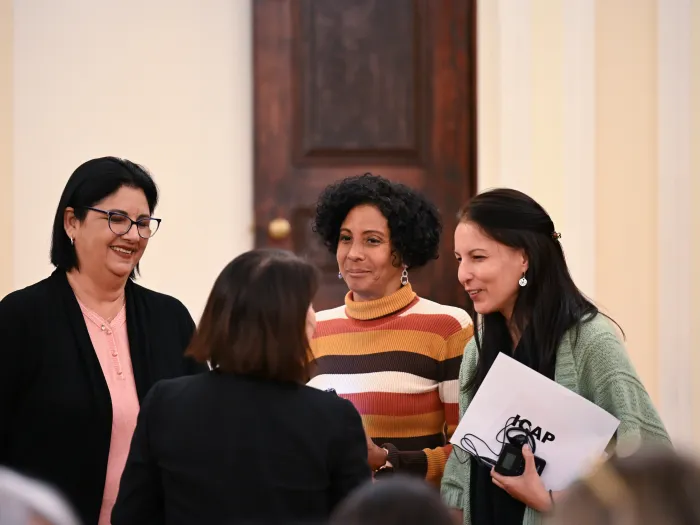 Sue Rheem and members of the Cuban delegation